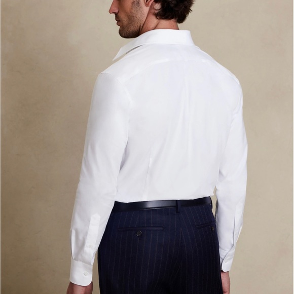 Banana Republic | (NWT) Premium Poplin Dress Shirt in White | XL - Picture 2 of 4